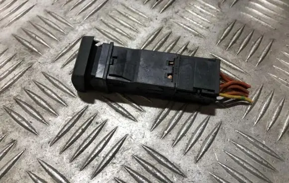Peugeot 206 Hazard light switch