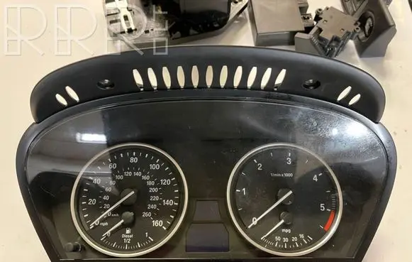 BMW 5 E60 E61 Speedometer (instrument cluster) 62119177262