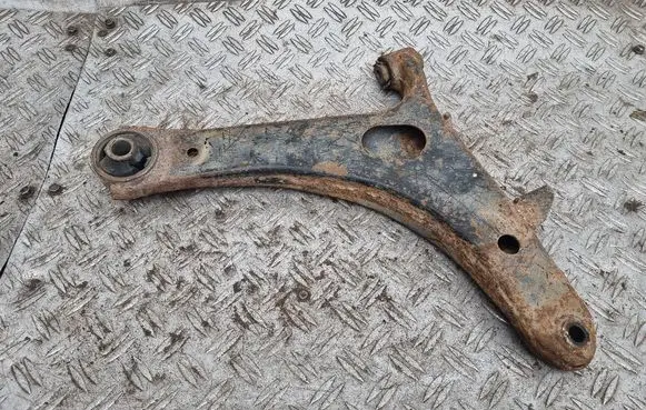 Subaru Impreza III Front lower control arm/wishbone