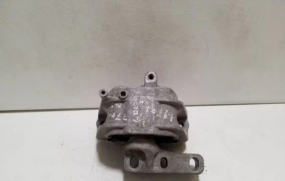 Volkswagen Golf V Engine mount bracket 1K0199262AS