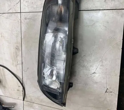 Volvo V70 Headlight/headlamp 8620686 89004805