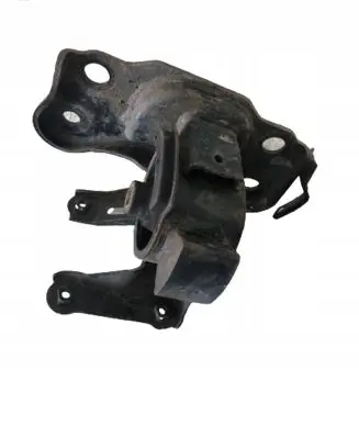 Toyota Auris 150 Engine mount bracket