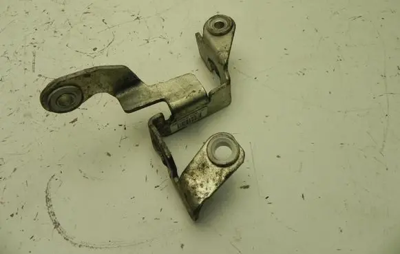 Ford Focus Engine mounting bracket AV6R7474HDD1E4A VD8201