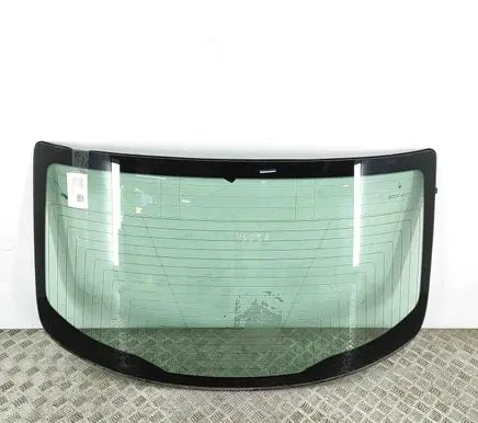Maserati Ghibli Rear windscreen/windshield window 673003588