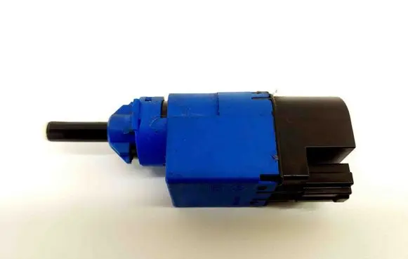 Clutch pedal sensor