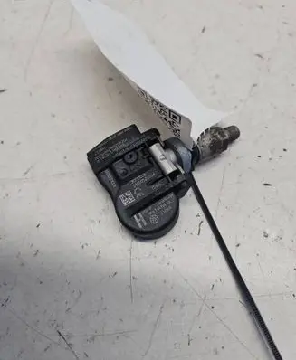 Jaguar XF X250 Tire pressure sensor GX631A159AA