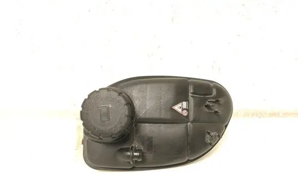Mercedes-Benz A W176 Coolant expansion tank/reservoir A2465000049