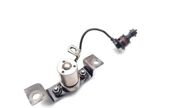 Opel Zafira B Oil pressure sensor 8980864121 39506114009