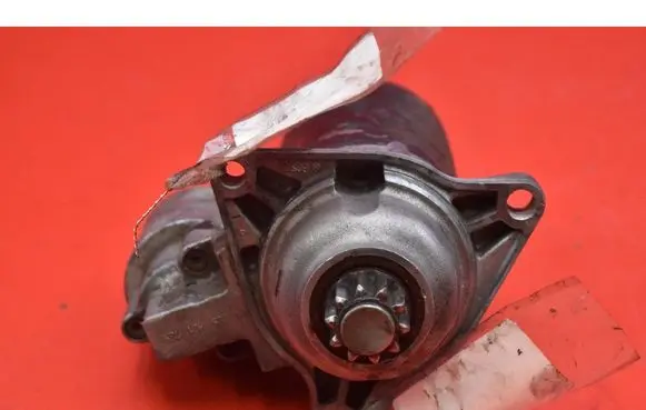 Volkswagen Transporter - Caravelle T4 Starter motor 02B911023D