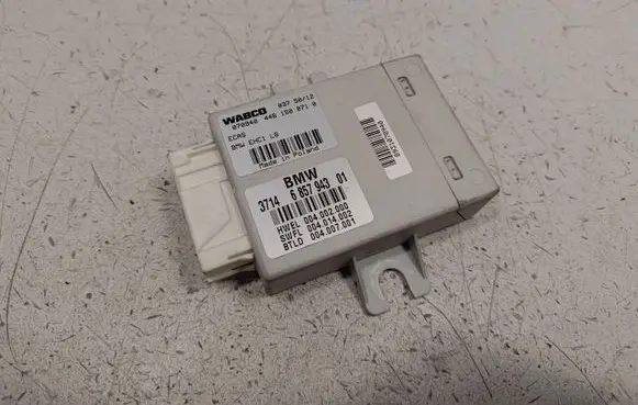 BMW 5 F10 F11 Air suspension control unit module (rear) 37146857943 37146860386