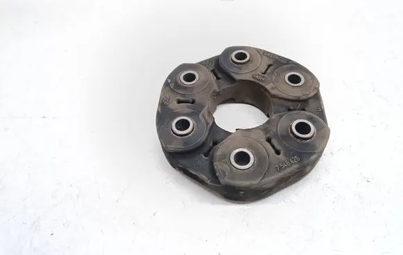 BMW 1 E81 E87 Rear prop shaft donut coupling/joint 7546426