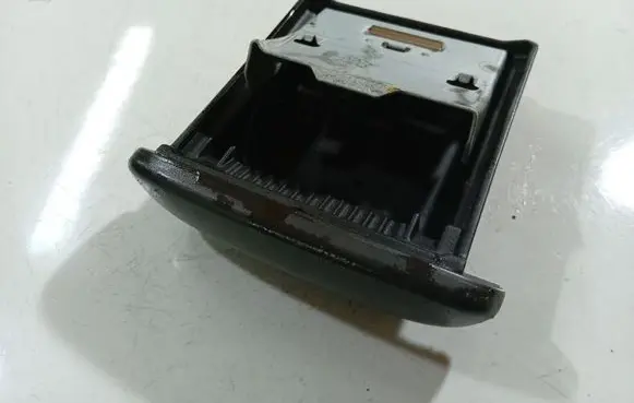 Toyota Yaris Car ashtray 741020D010