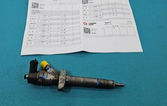 Fuel injector