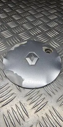 Renault Scenic I Wheel nut cap/cover REB8741011 8200092281
