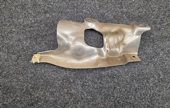 BMW 4 G22 G23 G24 G26 Heat shield in engine bay 7450534