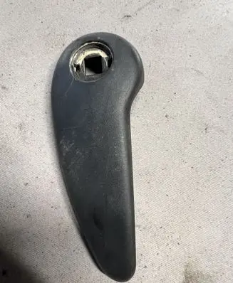 Renault Trafic II (X83) Engine bonnet (hood) release handle 8200004408 91166042 8200004408D