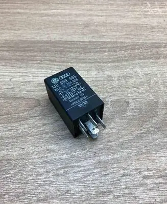 Audi A4 S4 B7 8E 8H Other relay 1J0959485
