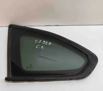 BMW X1 F48 F49 Rear side window 7406873
