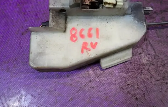 Ford Fiesta Front door lock