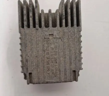 Coolant fan relay