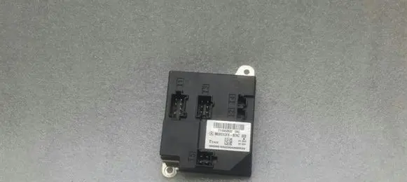 Mercedes-Benz CLS AMG C219 SAM control unit A2115453532