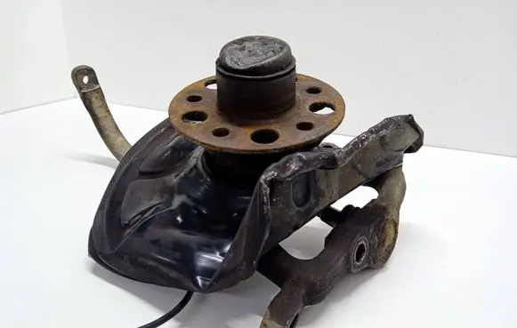 Mercedes-Benz E W211 Front wheel hub