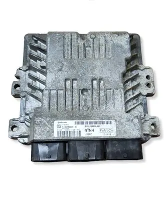Ford Focus Engine control unit/module BV6112A650AXH 9TNH S180133039