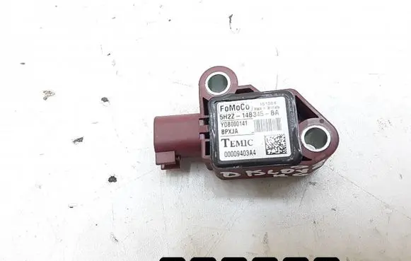 Land Rover Discovery Camshaft speed sensor ydb000141