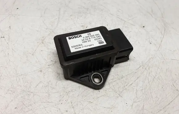 BMW X3 E83 ABS wheel speed sensor 6774040 32436774040