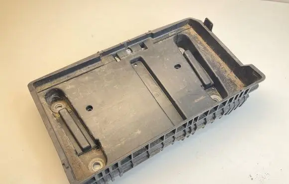 Mercedes-Benz E W238 Battery tray A2056200118