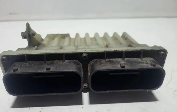 Opel Zafira A Coolant fan relay 24462346 15403305