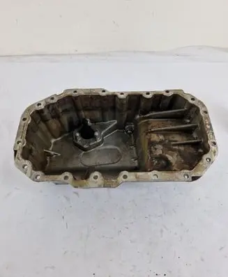 Volkswagen Scirocco Oil sump 03C103603T