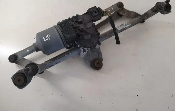 Front wiper linkage and motor