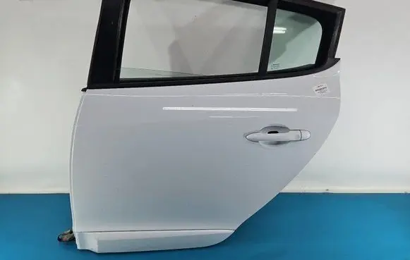 Rear door