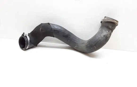 Volvo V70 Intercooler hose/pipe 30792545