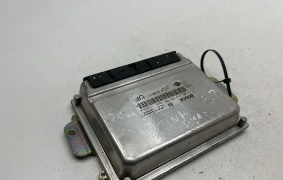 Nissan Almera Tino Engine control unit/module 28SA4560 237104U100 0281010265