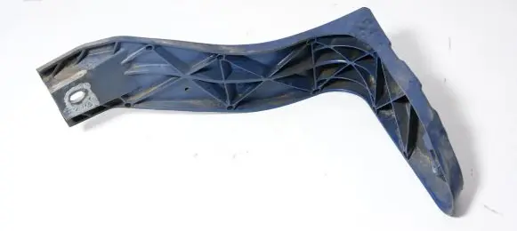 Audi A4 S4 B6 8E 8H Fender mounting bracket 8E0821137B