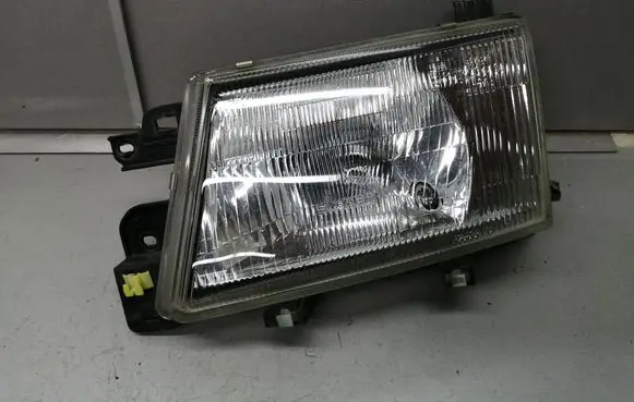 Subaru Forester SF Headlight/headlamp