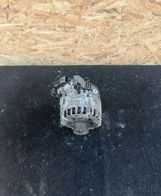 Peugeot 2008 I Generator/alternator 9674646180