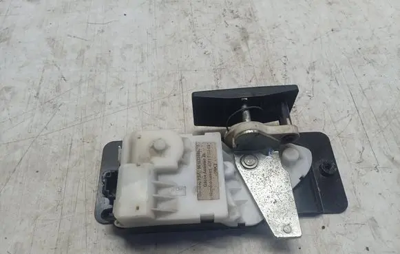Peugeot 607 Tailgate/trunk/boot lock/catch/latch 9648338680 4051710003