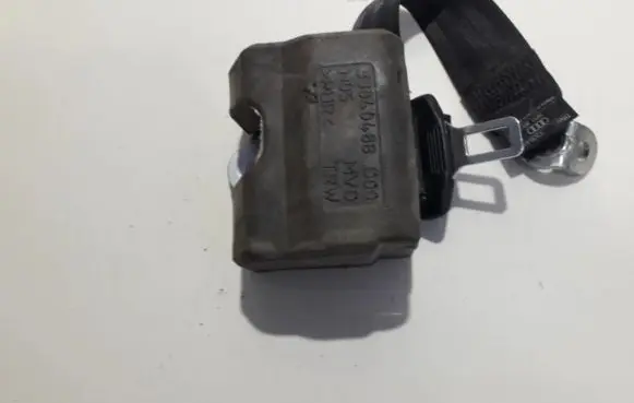 Rear seatbelt