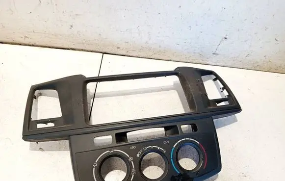 Toyota Hilux (AN10, AN20, AN30) Other interior part 554200k380