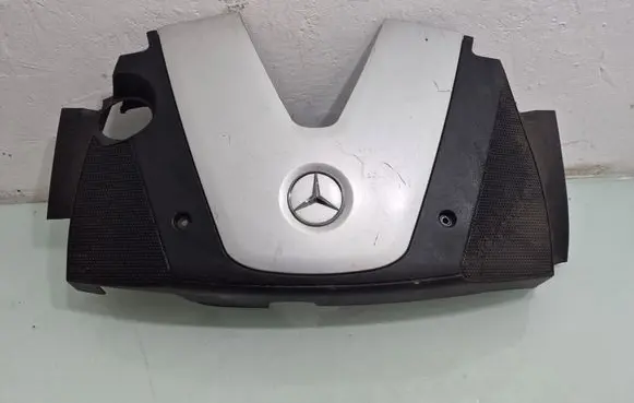 Engine cover (trim)