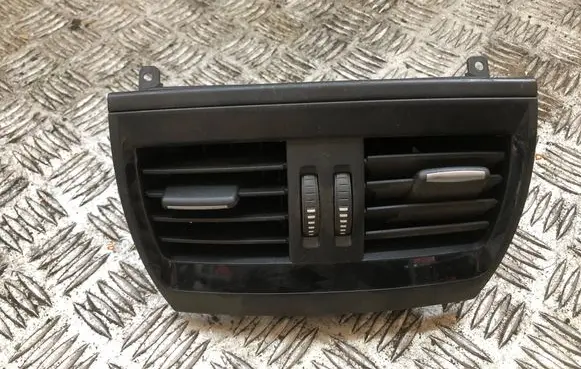 BMW X5 F15 Rear air vent grill 
