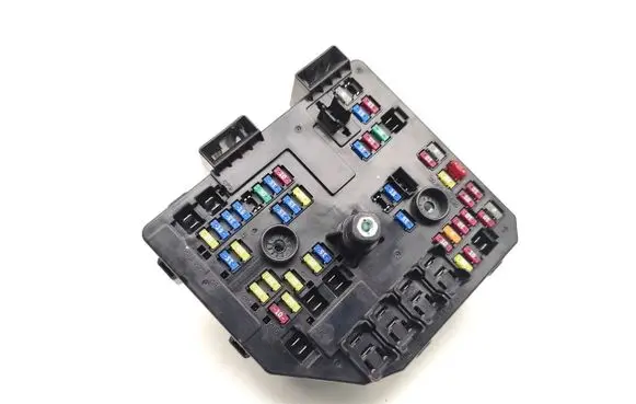Opel Antara Fuse module 95031447 1447U