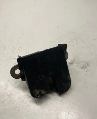 Volkswagen Golf VII Loading door lock 5G6827506