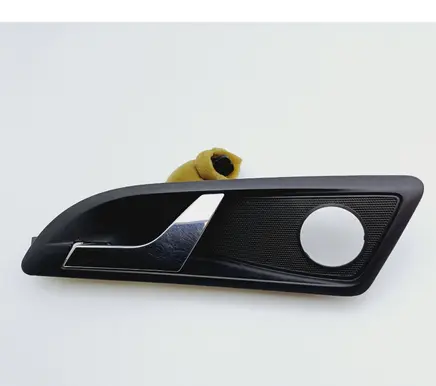 Skoda Octavia Mk2 (1Z) Front door interior handle 1Z0837247