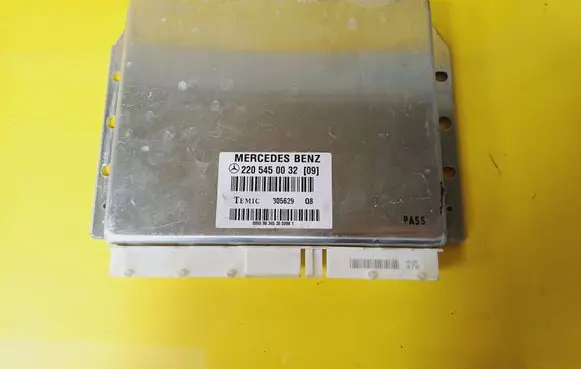 Mercedes-Benz S W220 Engine control unit/module 2205450032