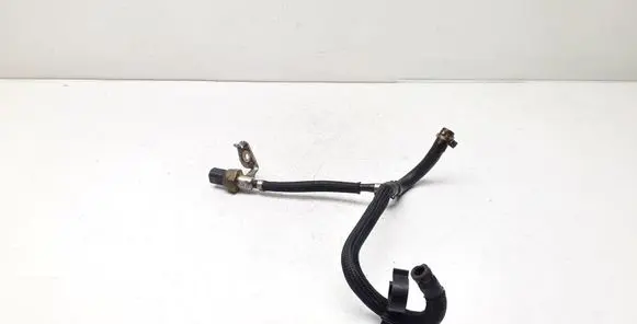 Mercedes-Benz E C207 W207 Fuel pressure sensor A6510703981