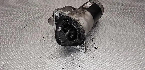 Opel Insignia A Starter motor S5136